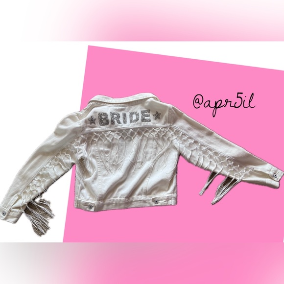 Bride Jacket - Picture 2 of 7